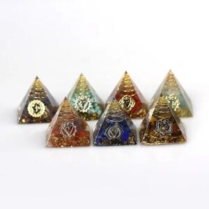 NEW Set of 7 Chakra Crystal Pyramids